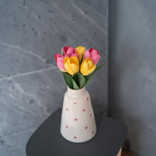 Bouquet de tulipes en papier, composition artisanale multicolore vue de face - Flowrette