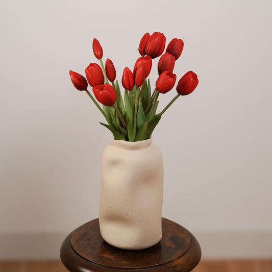 Botte de 5 tulipes artificielles rouges